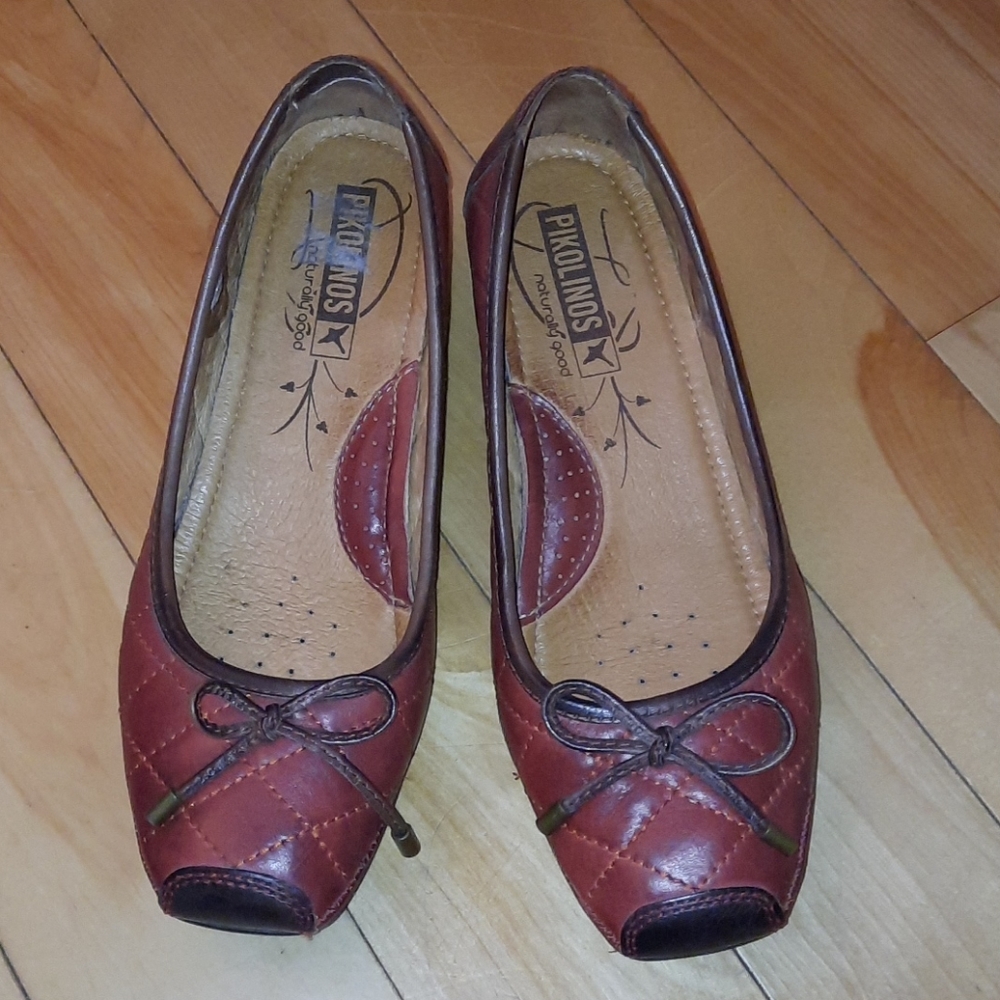 Pikolinos women's shoes